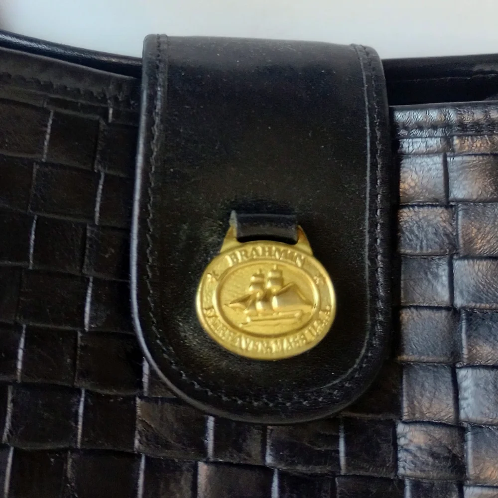 Black Woven Leather Shoulder Bag - Picture 6 of 13